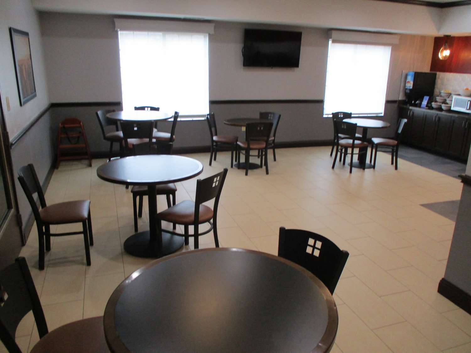 Best Western Carthage Inn & Suites Restaurant photo